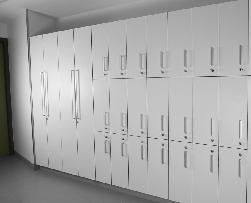 Lockers en panel fenólico 11